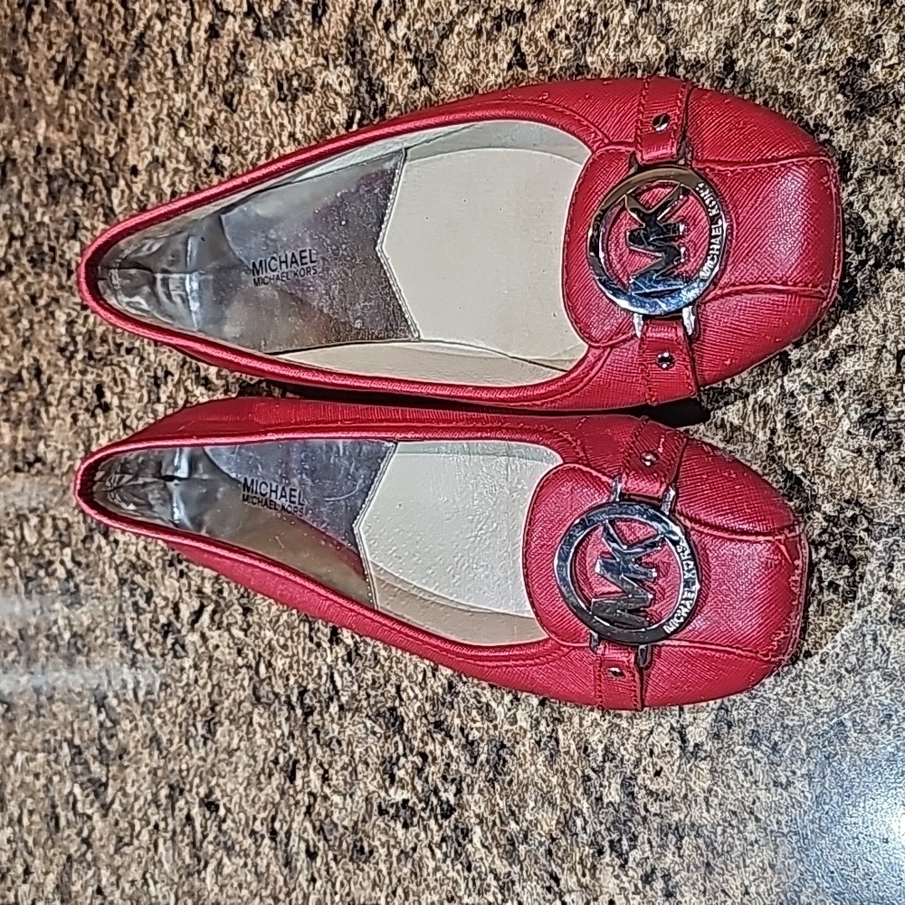 MK shoes size 8.5 M
